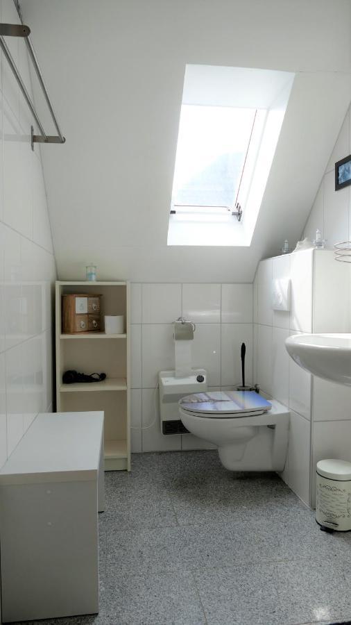 Helles Ferienhaus Im Landhausstil Fuer Bis Zu 10 Personen Frielendorf Zewnętrze zdjęcie
