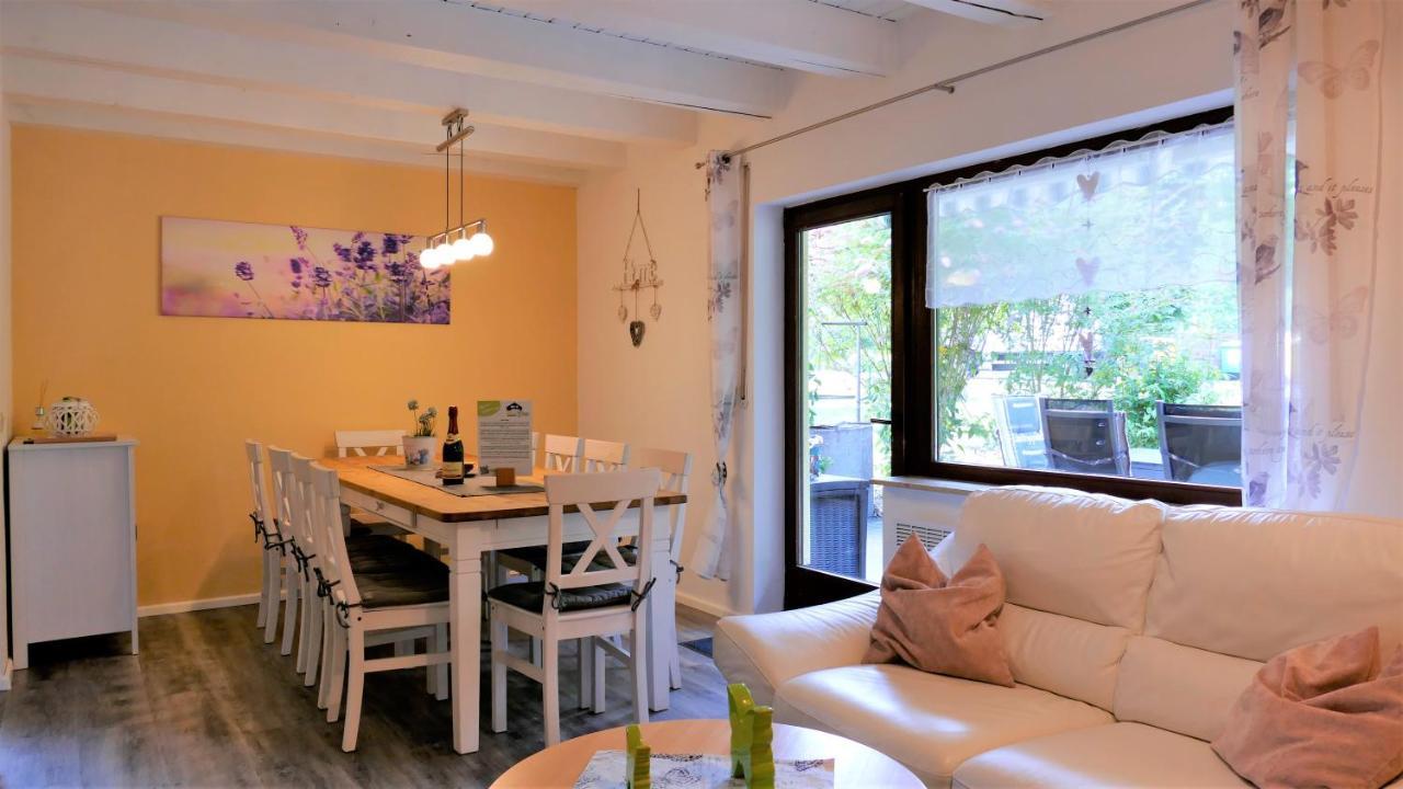 Helles Ferienhaus Im Landhausstil Fuer Bis Zu 10 Personen Frielendorf Zewnętrze zdjęcie