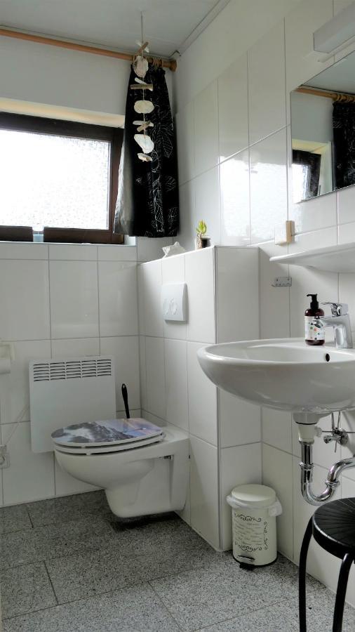 Helles Ferienhaus Im Landhausstil Fuer Bis Zu 10 Personen Frielendorf Zewnętrze zdjęcie